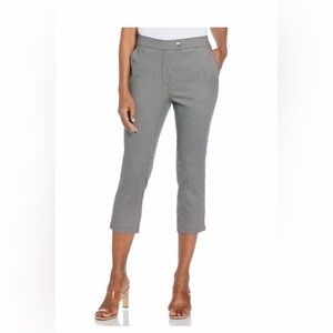 NWT Rafaella Women's Stretch Capri Pant Black and White Checkered Size 6
